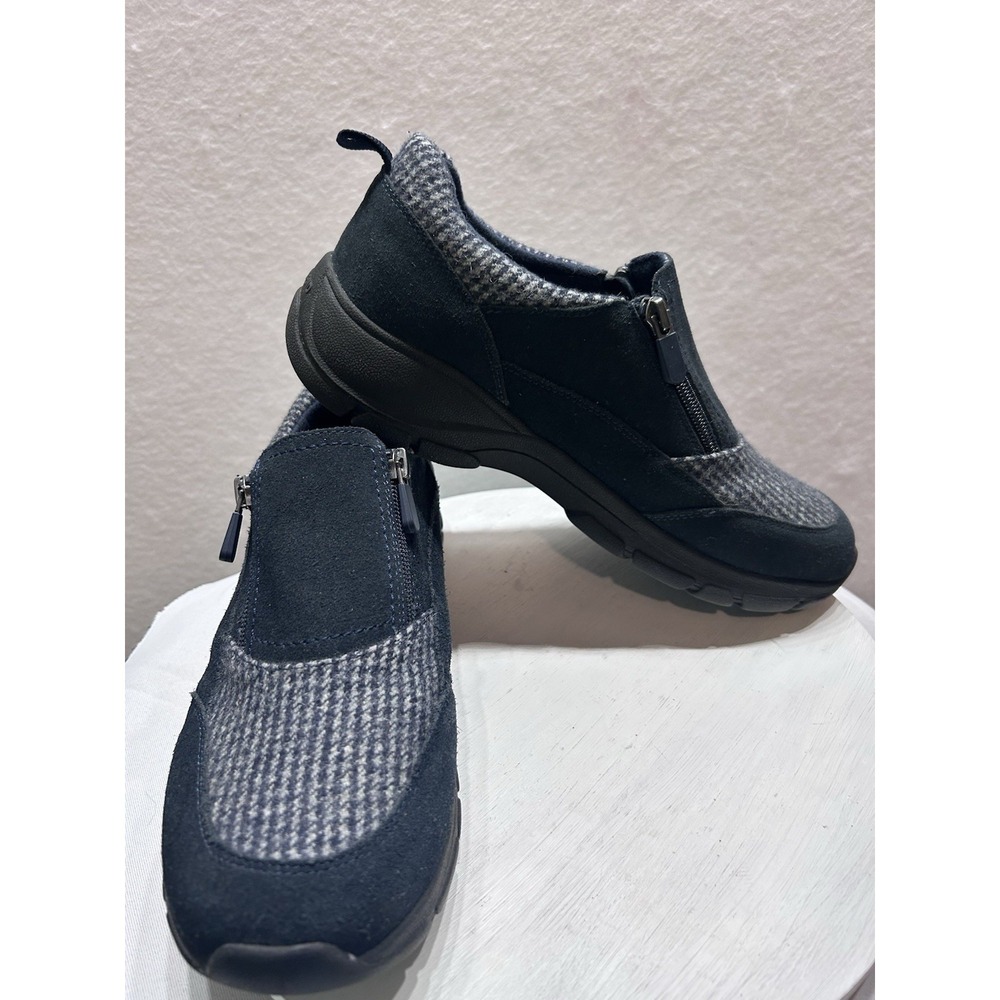 Land's End Women Navy All Weather Insulated Suede Leather Zip Moc Shoes Size 10B